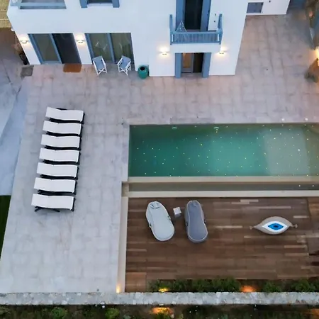 Exquisite Mykonos | Belvedere | 5 Bedrooms | Private Pool With Stunning Sea Views | Outdoor Lounge & Dining Area | Bbq | Villa Kalafatis